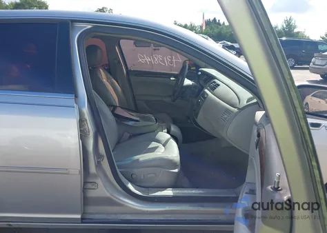 2008 Buick Lucerne Cxl из США, поврежденный, VIN 1G4HD572X8U141895